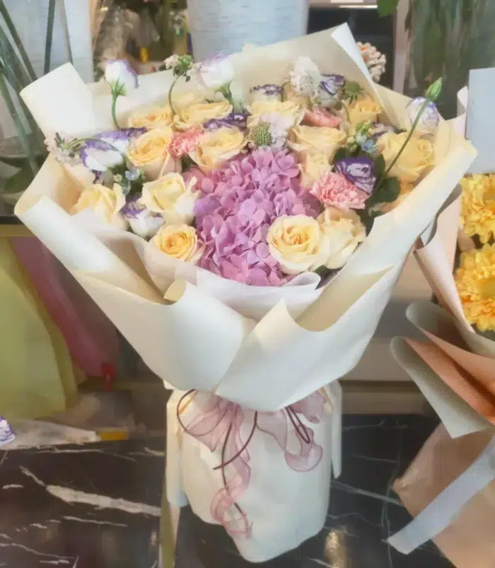 ดอกไม้แสดงความยินดี